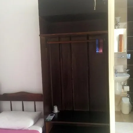 בית הארחה Doga - Adult Only +15